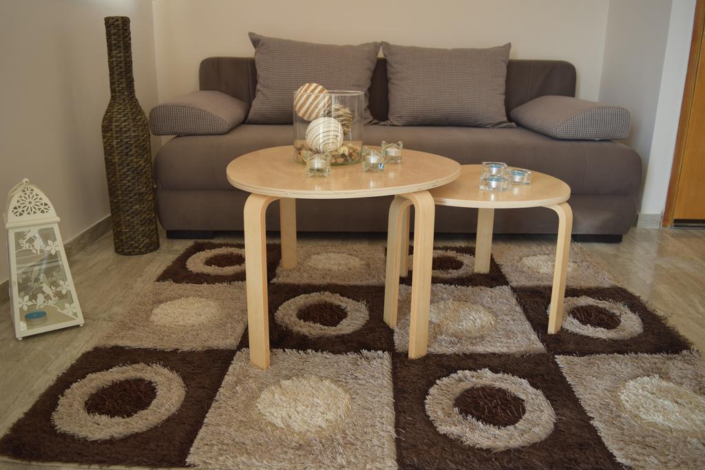 Petra Thea Apartment كالاماتا المظهر الخارجي الصورة
