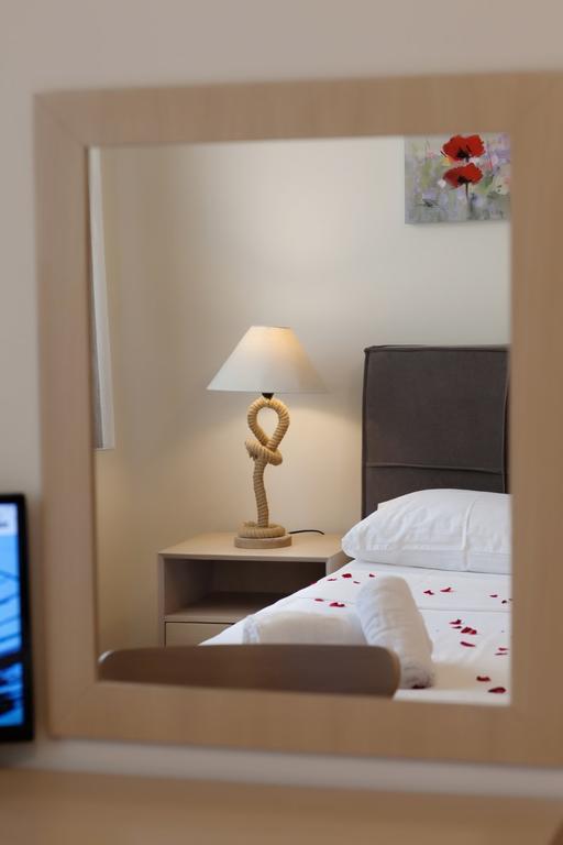 Petra Thea Apartment كالاماتا المظهر الخارجي الصورة