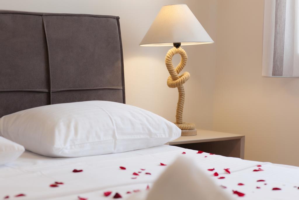 Petra Thea Apartment كالاماتا المظهر الخارجي الصورة