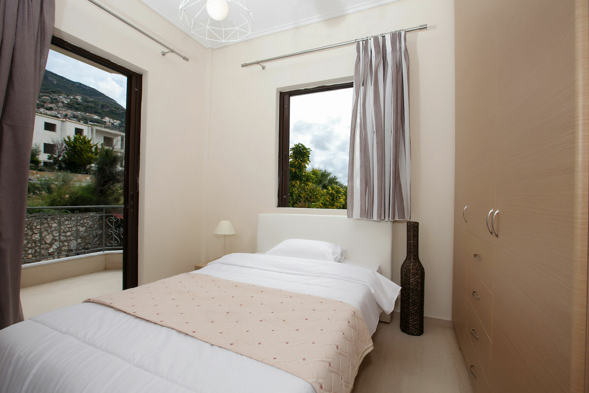 Petra Thea Apartment كالاماتا المظهر الخارجي الصورة